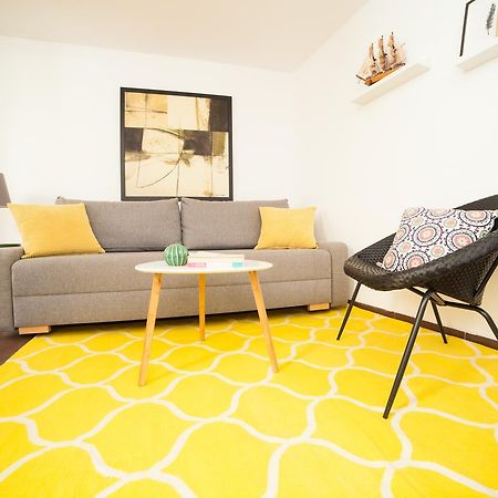 Smart Rooms Букурещ Екстериор снимка