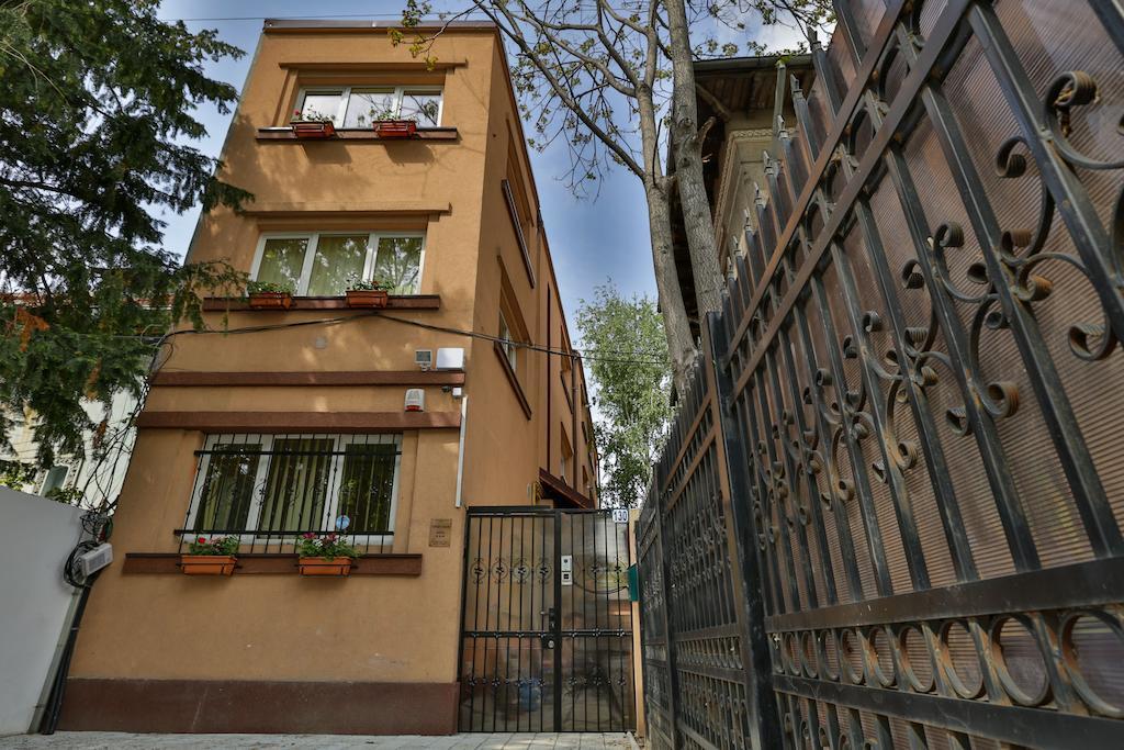 Smart Rooms Букурещ Екстериор снимка
