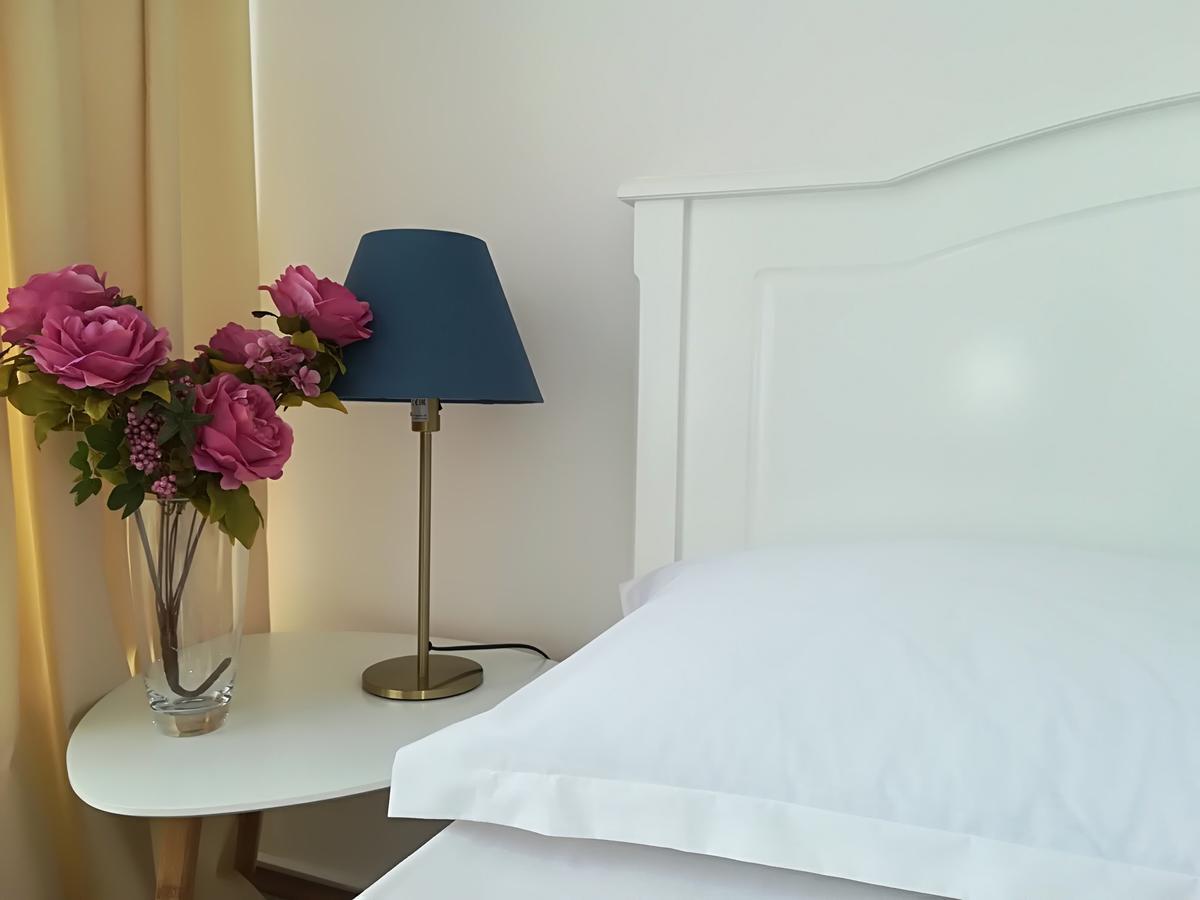 Smart Rooms Букурещ Екстериор снимка
