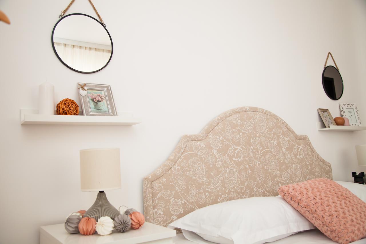 Smart Rooms Букурещ Екстериор снимка