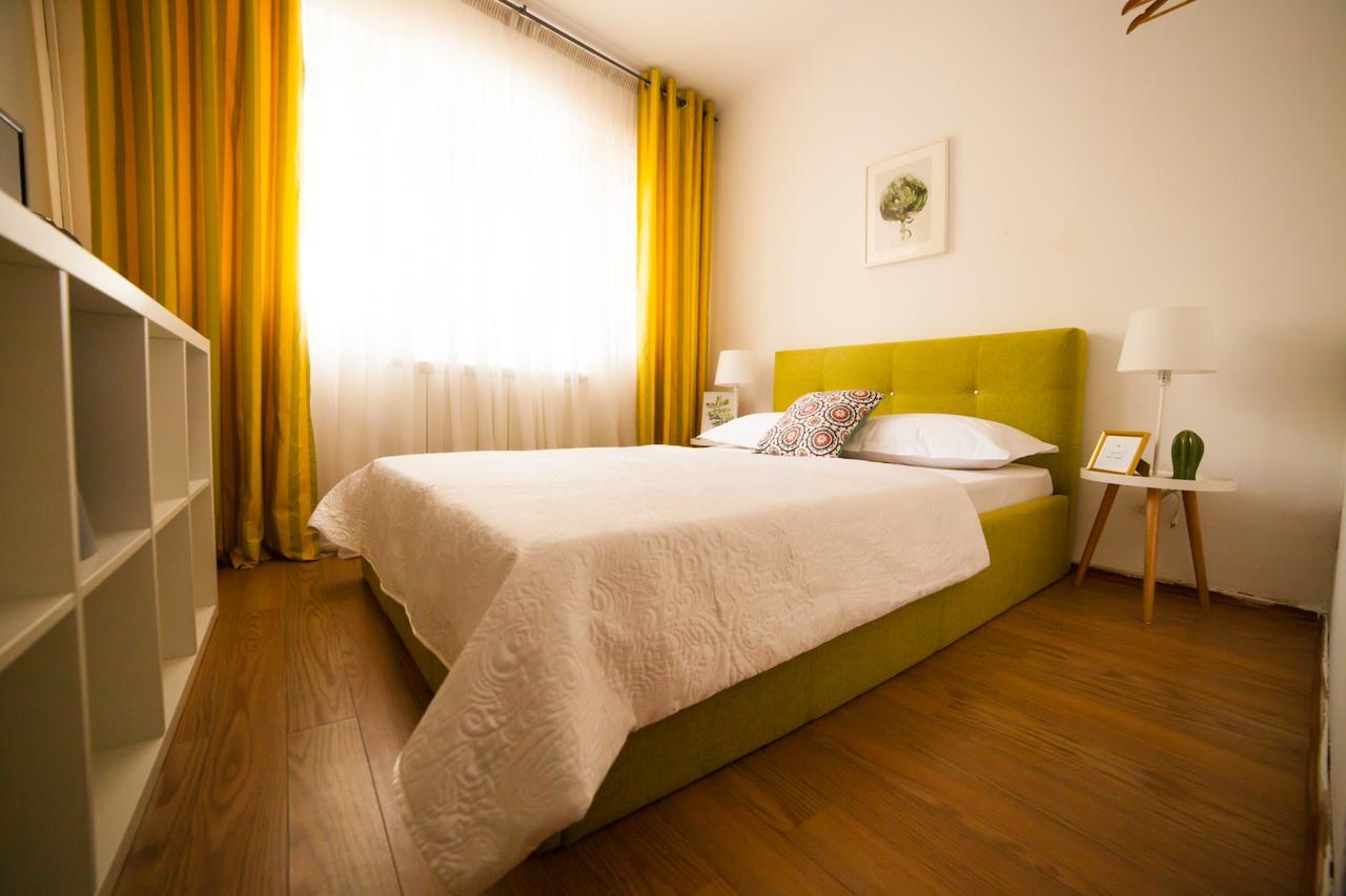 Smart Rooms Букурещ Екстериор снимка