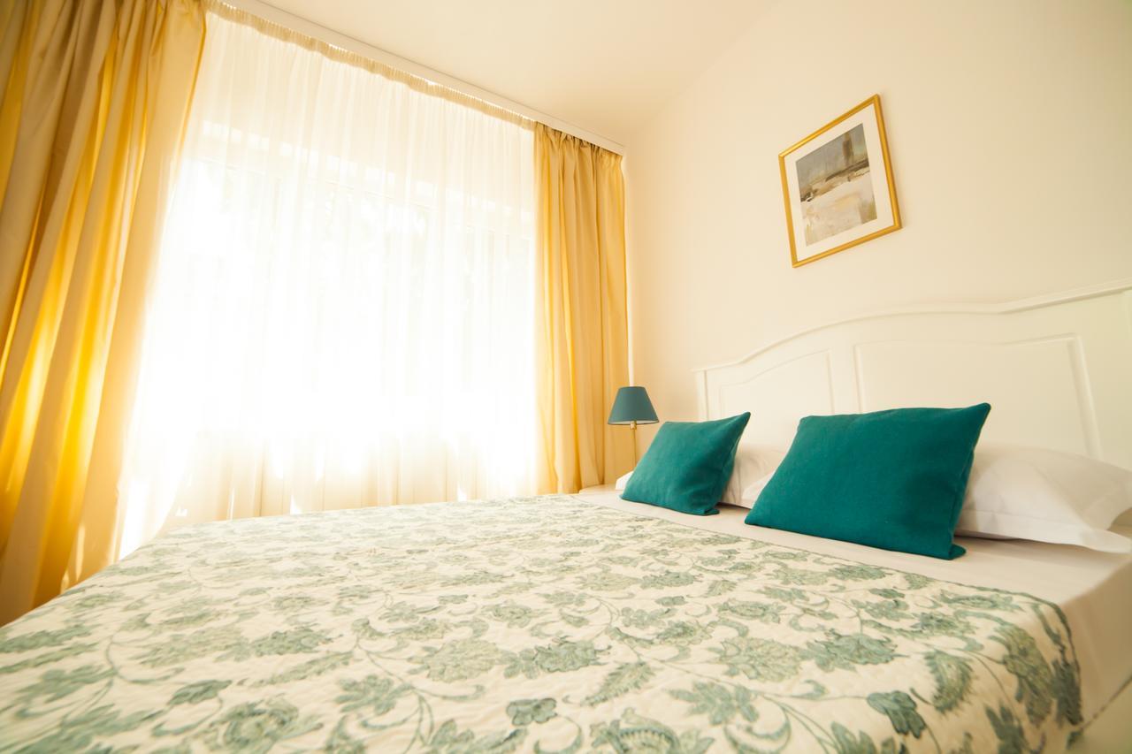 Smart Rooms Букурещ Екстериор снимка